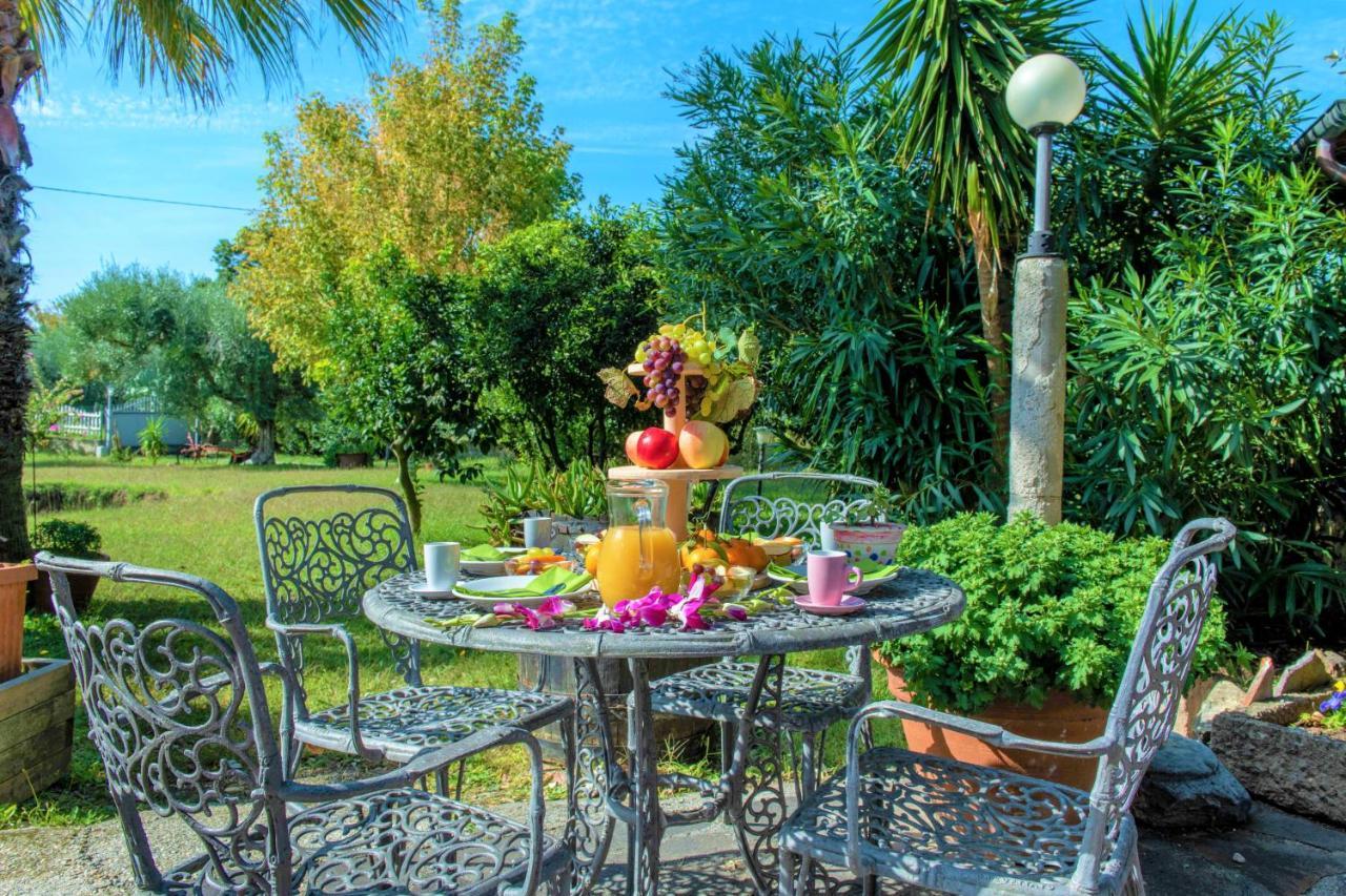 Hostly - Country House Donoratico - Only For Families Ngoại thất bức ảnh